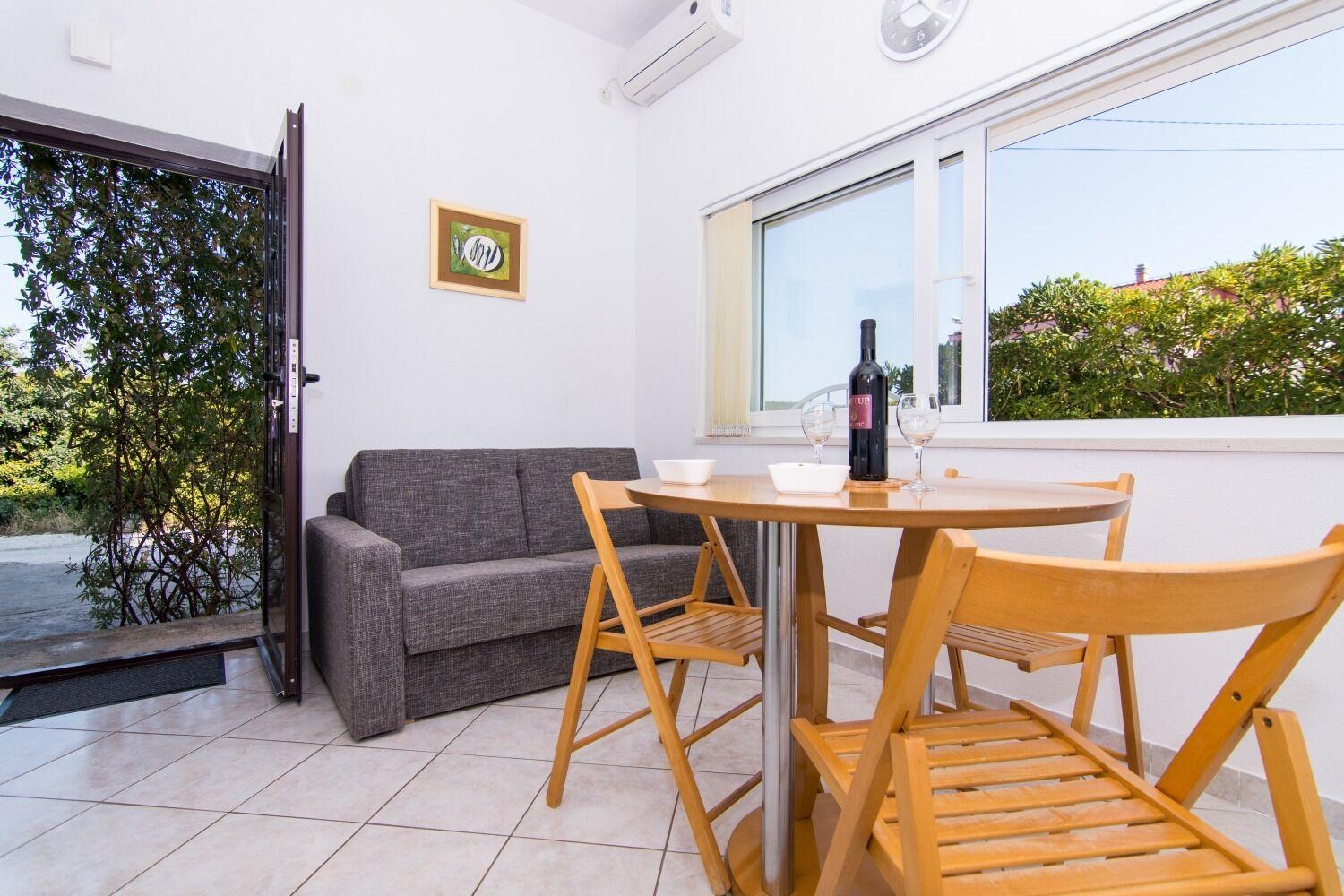 Apartments Ivica - Garden Terrace Slatine Zewnętrze zdjęcie